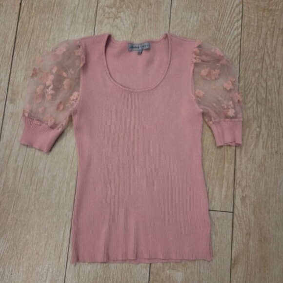 Absolutely Famous Pink Ribbed Blouse - Picture 2 of 8